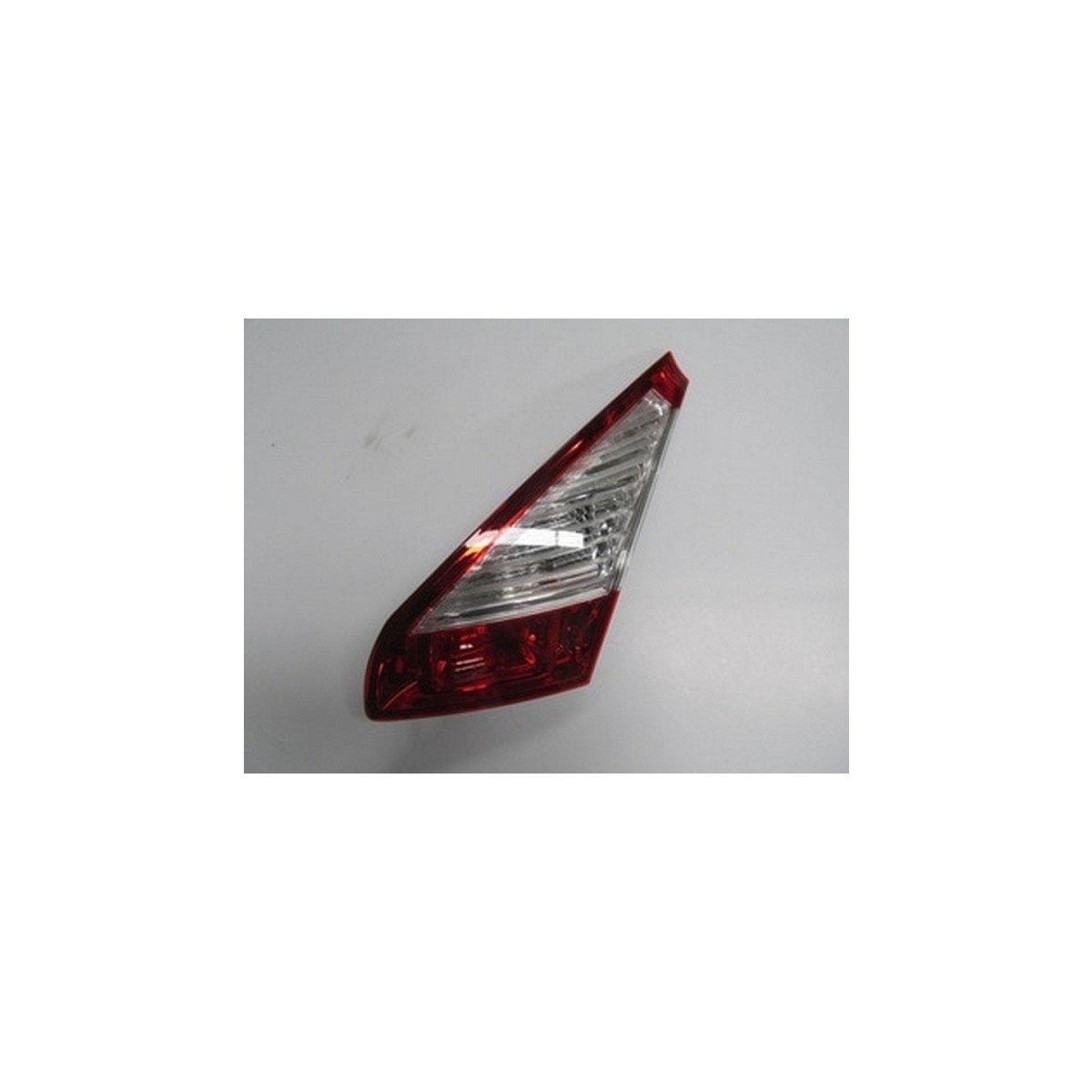 PLEKSAN MEGANE III TAIL LAMP SAĞ FAR